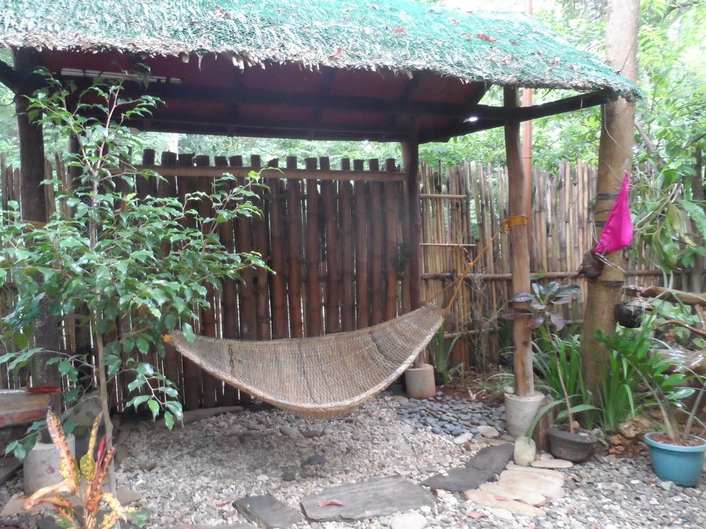 Victoria Guest House And Cottages Puerto Princesa Eksteriør bilde